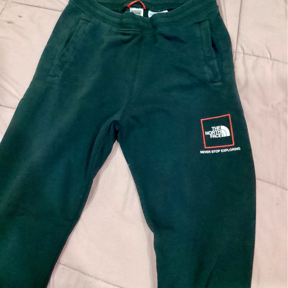 NORTHFACE SWEATER
